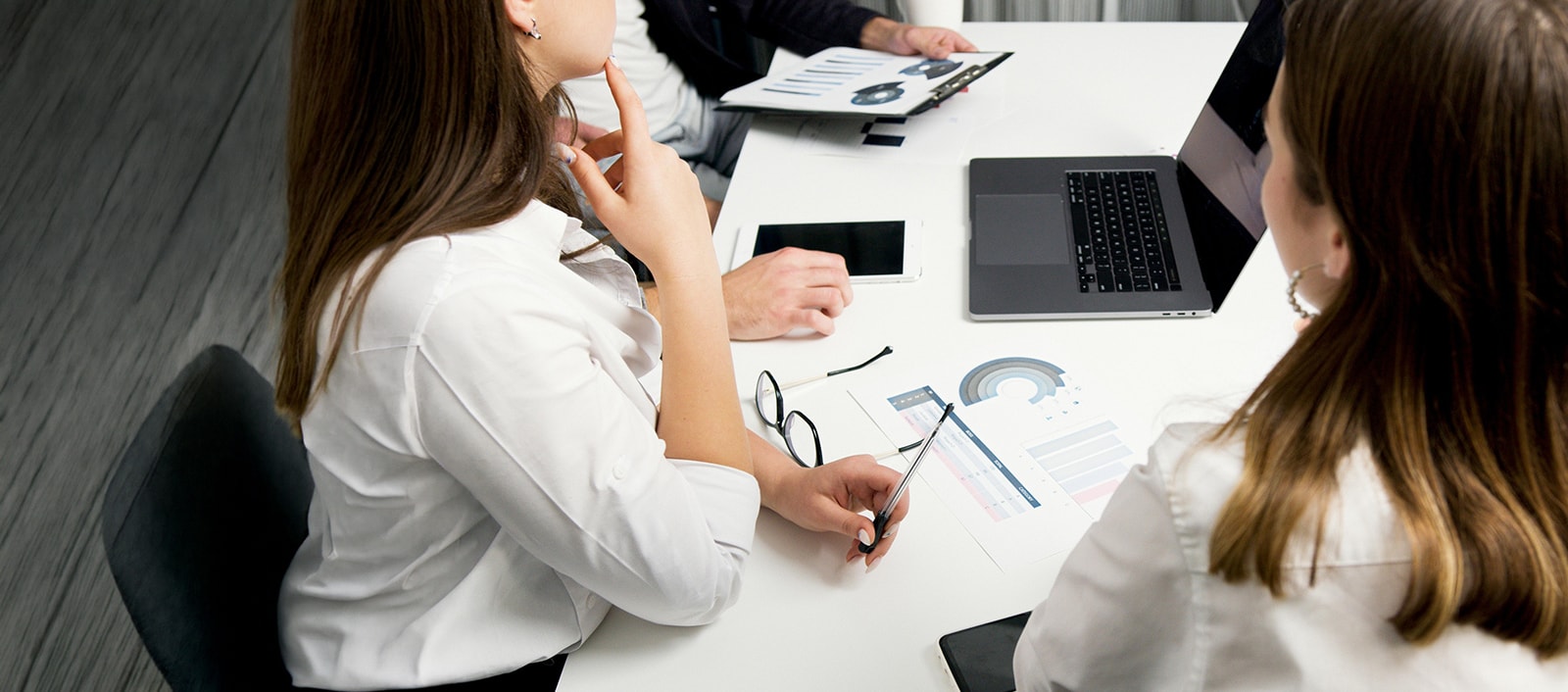 Accelerating Hiring for a High-Stakes Start-Up Launch